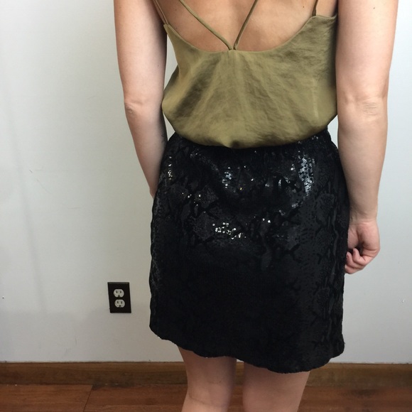 Joe Fresh Black Sequin Mini Elastic Skirt - Picture 3 of 8